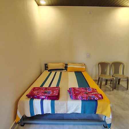 Omkar Beach Resort Mālvan Eksteriør bilde